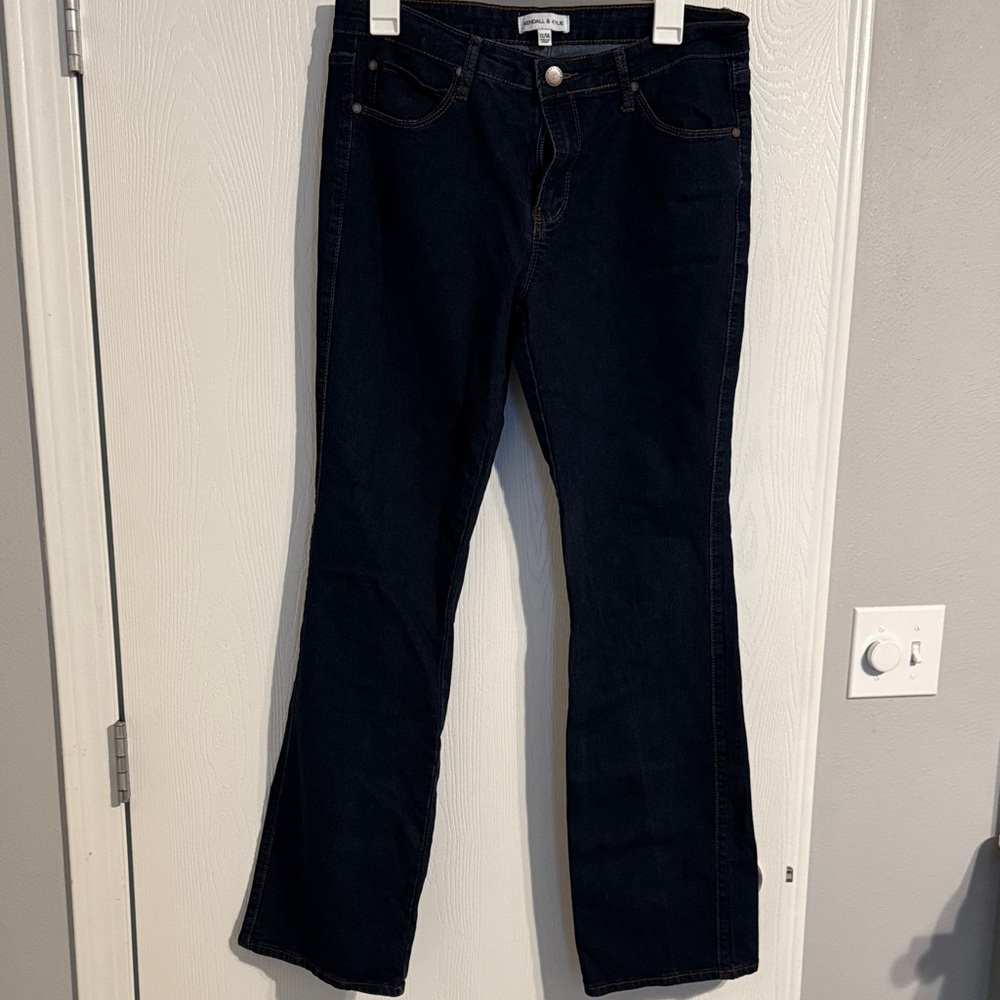 Kendall & Kylie Women’s Jeans - Size 13/14